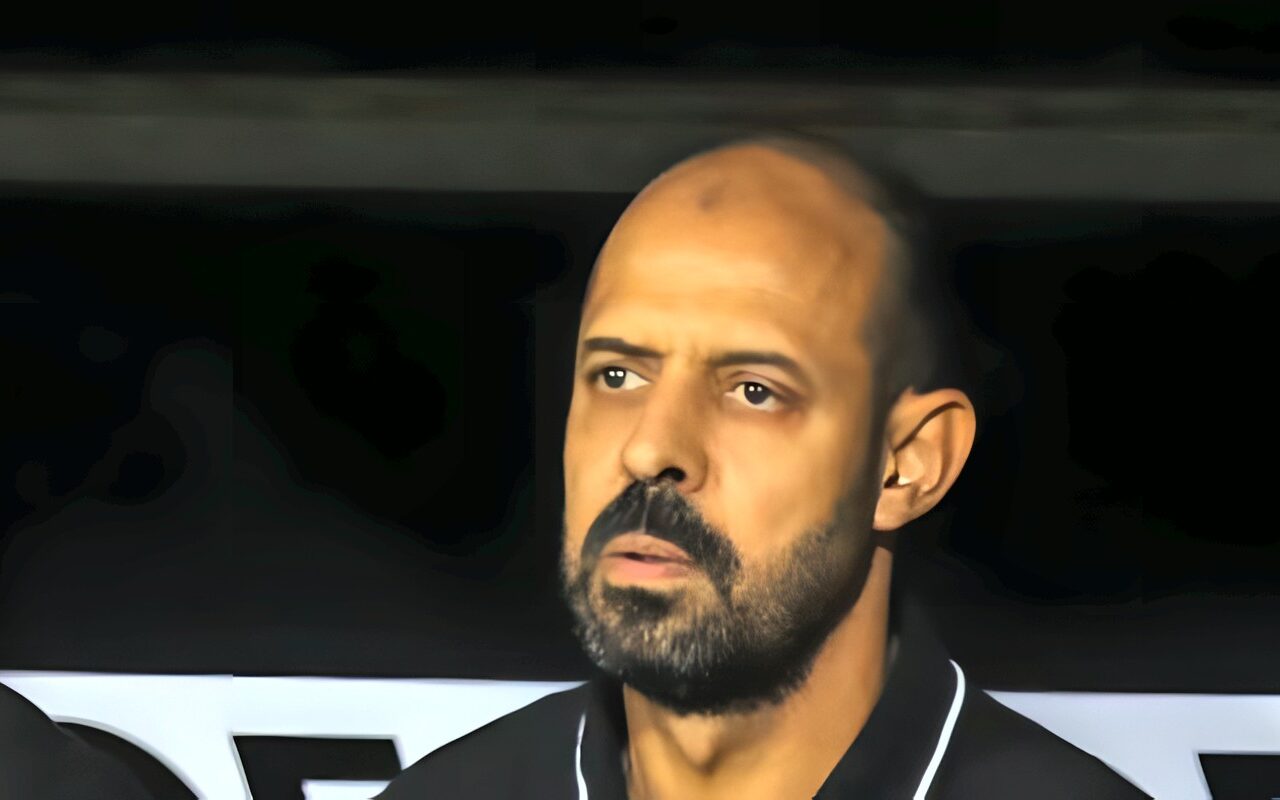 ضحايا الدوري الممتاز.. 7 مدربين خارج الحسابات و«المصري» الأكثر تغييرًا