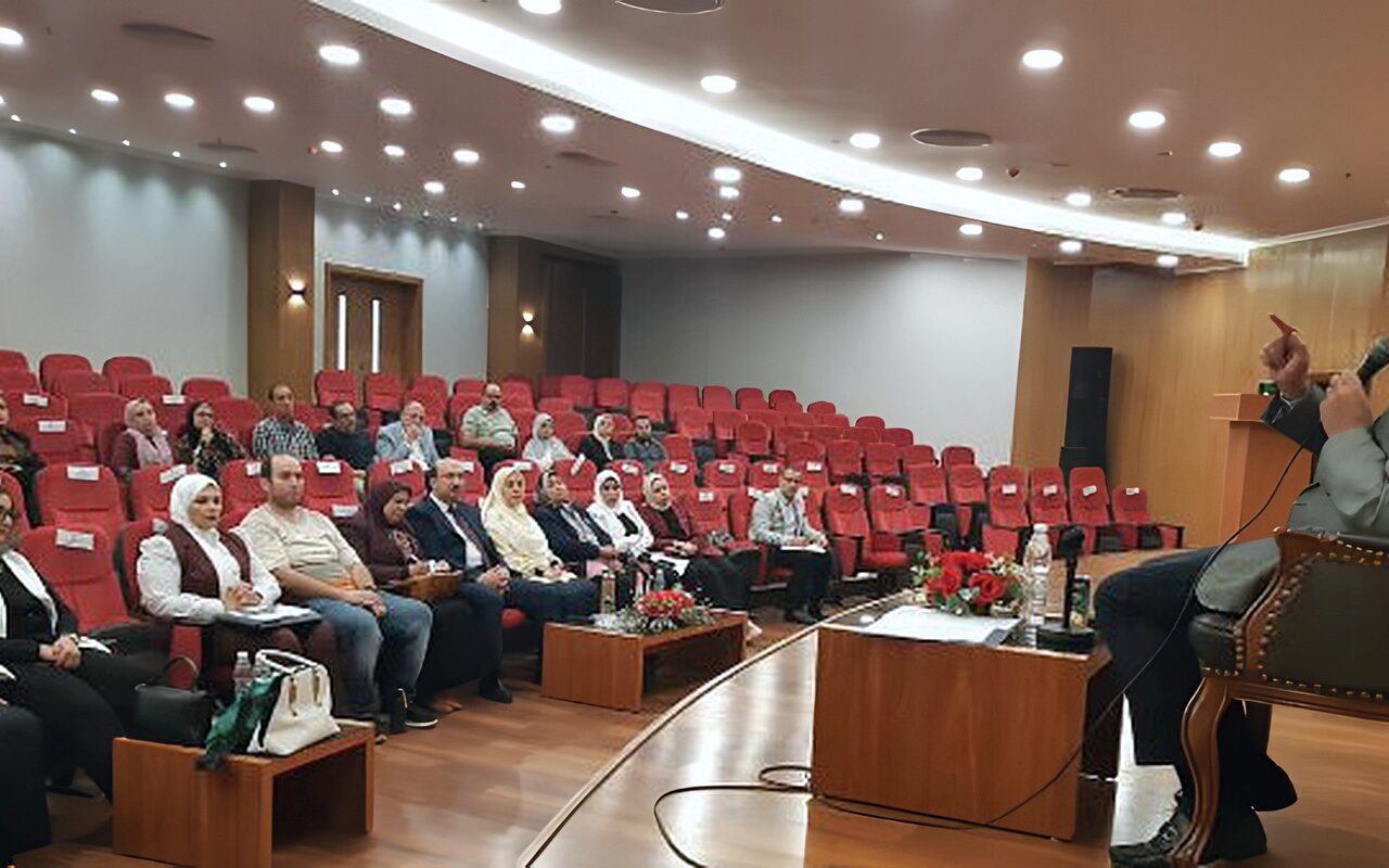 رئيس جامعة بورسعيد يقود تحركًا متكاملًا لتطوير المنشآت الجامعية