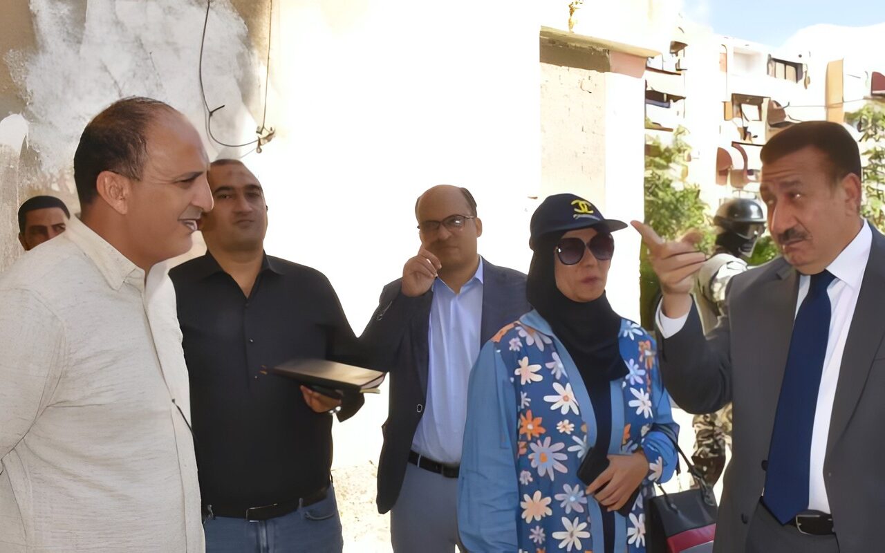 خلال جولته بالضواحي.. محافظ بورسعيد يوجه ببدء أعمال تطوير المرحلة الثانية بمنطقة السيدة نفيسة