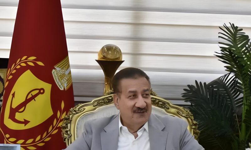 محافظ بورسعيد يجتمع بأعضاء النواب والشيوخ لبحث الملفات الخدمية والتنموية