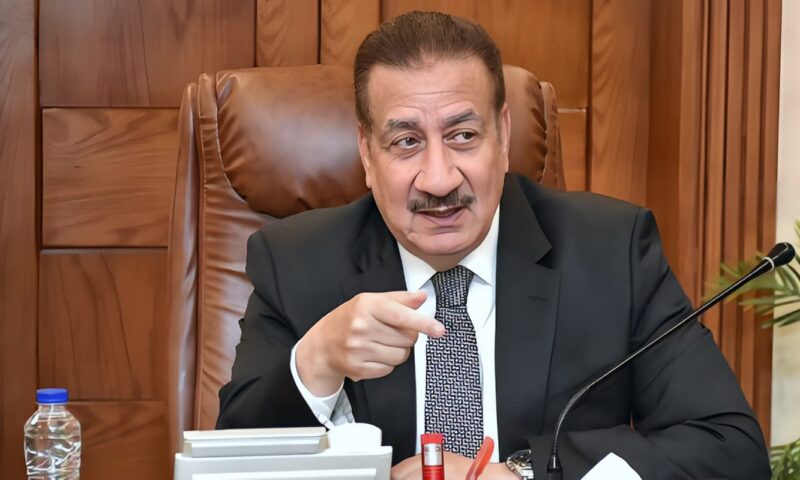 محافظ بورسعيد: تكثيف الحملات على الأسواق ومنافذ بيع السلع لضبط الأسعار وحماية المواطنين