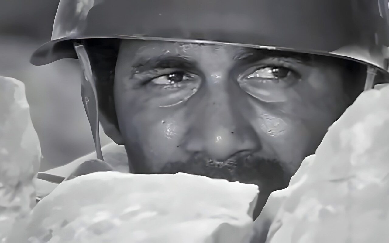 من بينها “صائد الدبابات”، دور السينما التسجيلية في توثيق نصر أكتوبر وأبرز روائع الأفلام الوثائقية