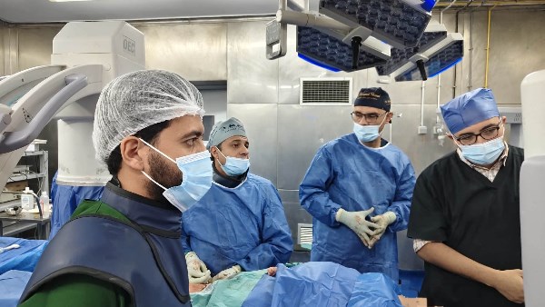 نجاح تدخل بالقسطرة الطرفية لإنقاذ سيدة من مضاعفات خطيرة بدمياط العام