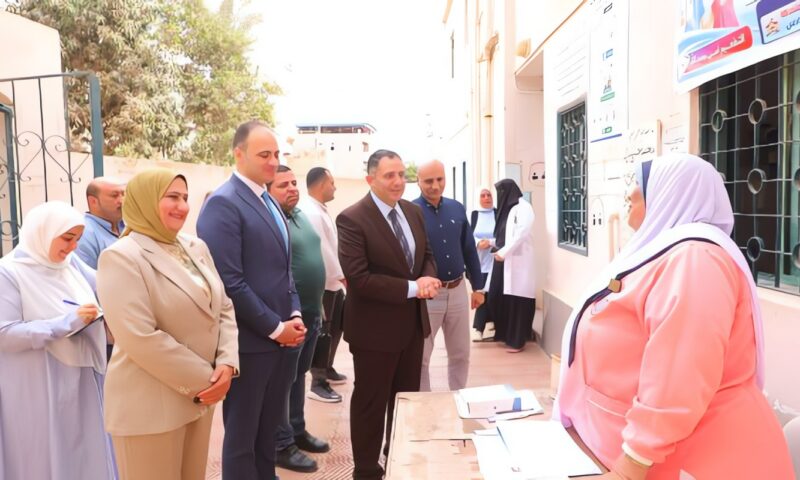 محافظ دمياط يتفقد الوحدة الصحية بـ العطوي للاطمئنان على مستوى الخدمات