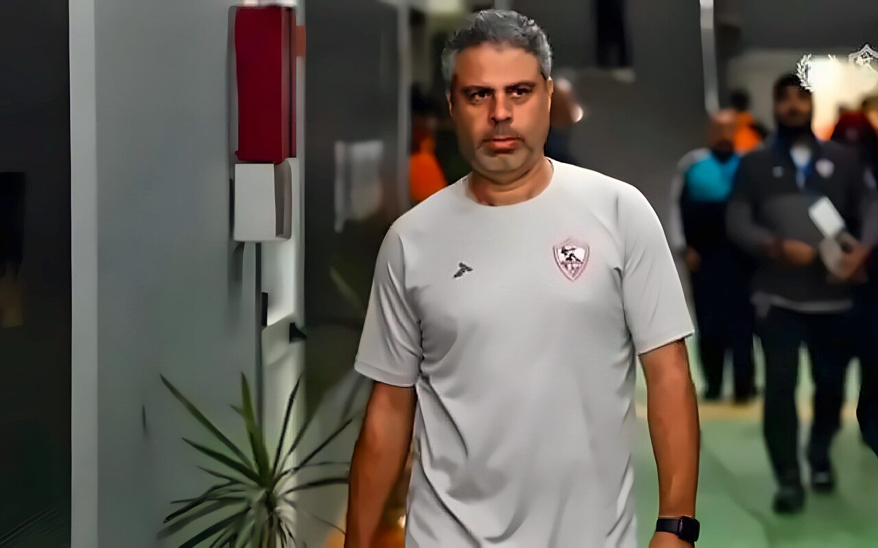 معتمد جمال يعتذر عن قيادة الزمالك أمام زد.. وإبراهيم صلاح يتولى المهمة