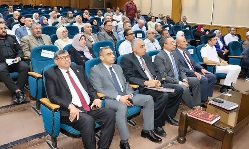 محافظ القليوبية يؤكد على متابعة المشروعات وتذليل معوقات التنفيذ
