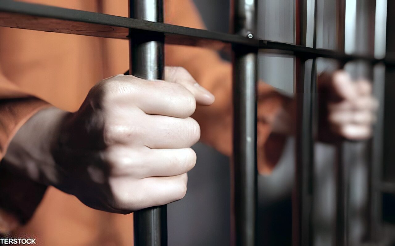 ضبط شاب بطوخ بعد تداول فيديو لاستغاثة أسرته.. اتهموه بالتعدي عليهم