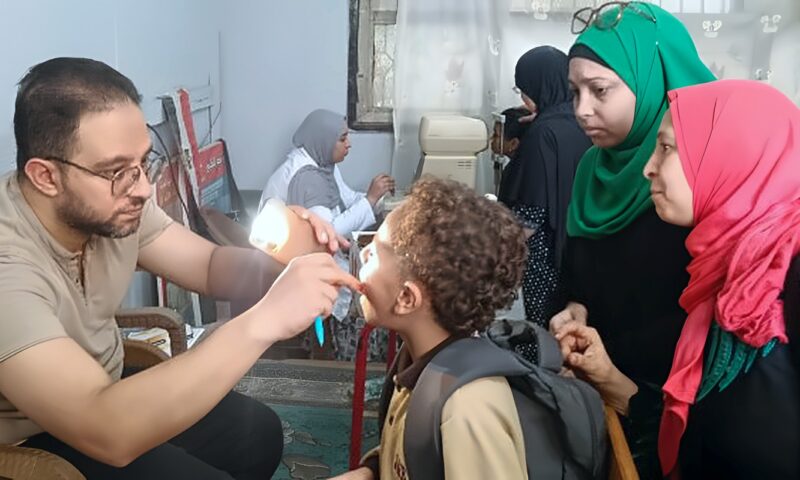 جامعة بنها تنظم قافلة طبية لطلاب مجمع مدارس ميت نما