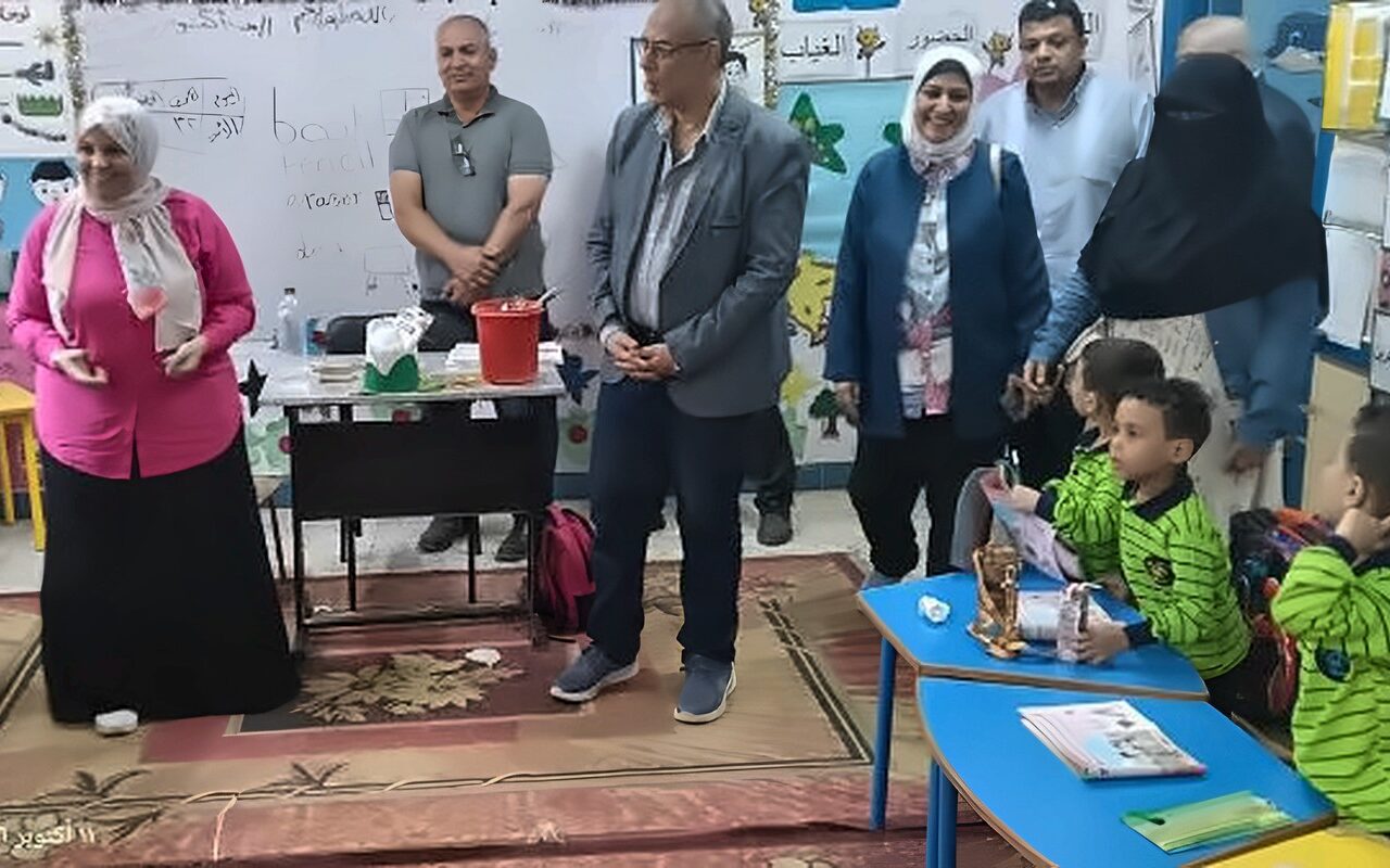 مدير تعليم القليوبية يتفقد عددا من المدارس بالخصوص لمتابعة انتظام العملية التعليمية