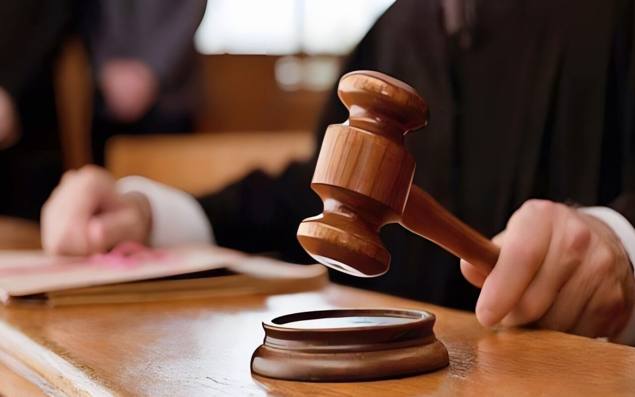 رفض اعطاءه أموالا لشراء المخدرات.. السجن المؤبد لسائق قتل والده في الخانكة