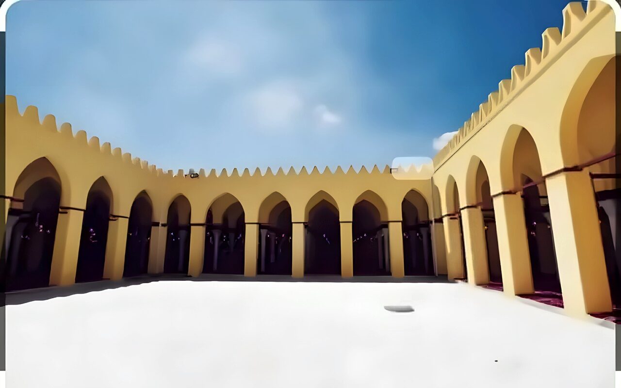 جامع سيدي زغلول برشيد.. خمسة قرون من التاريخ وشاهد على مقاومة الحملة الإنجليزية