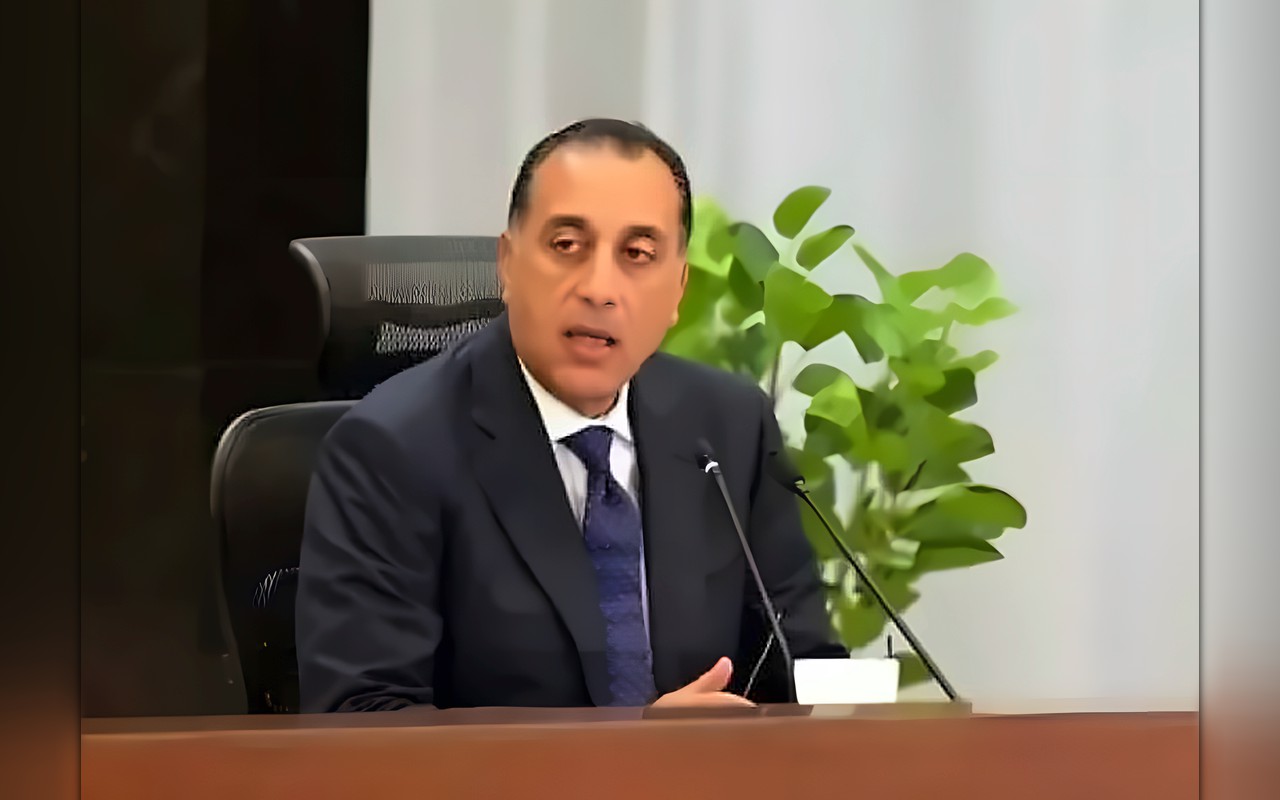 مدبولي يتابع حصاد الشكاوى الحكومية في سبتمبر وتلقي 210 آلاف طلب