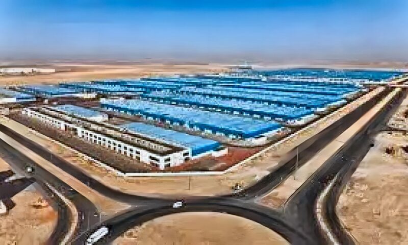 طرح 400 وحدة صناعية جاهزة للتسليم الفوري بـ 11 مجمعا صناعياً في 10 محافظات