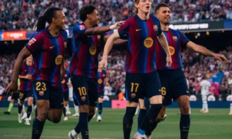 برشلونة يكتسح ريال بيتيس بخماسية ويواصل صدارة الدوري الإسباني