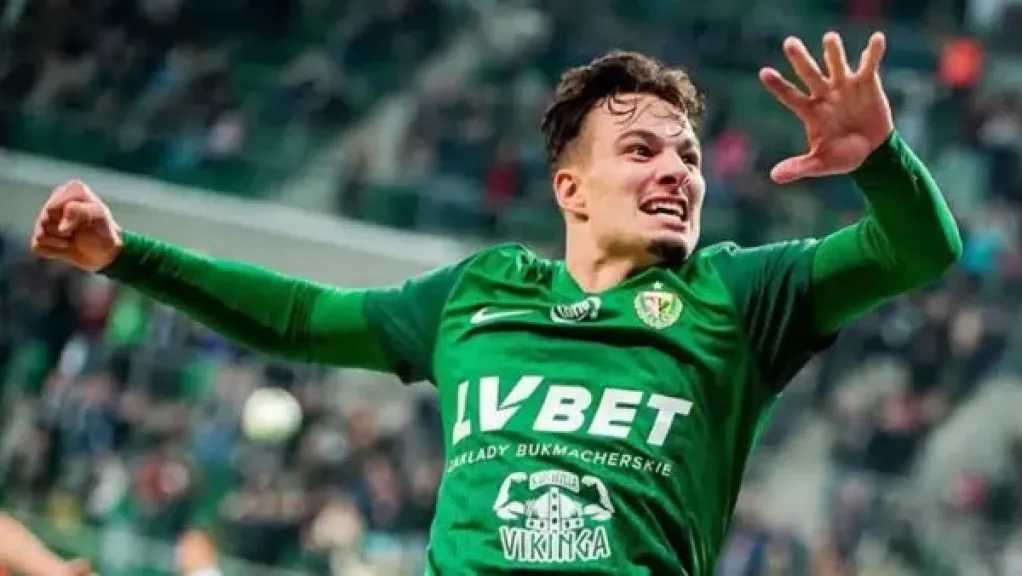 الأهلي يترقب موقف أسد الحملاوي.. 5 ملايين يورو تعرقل الصفقة