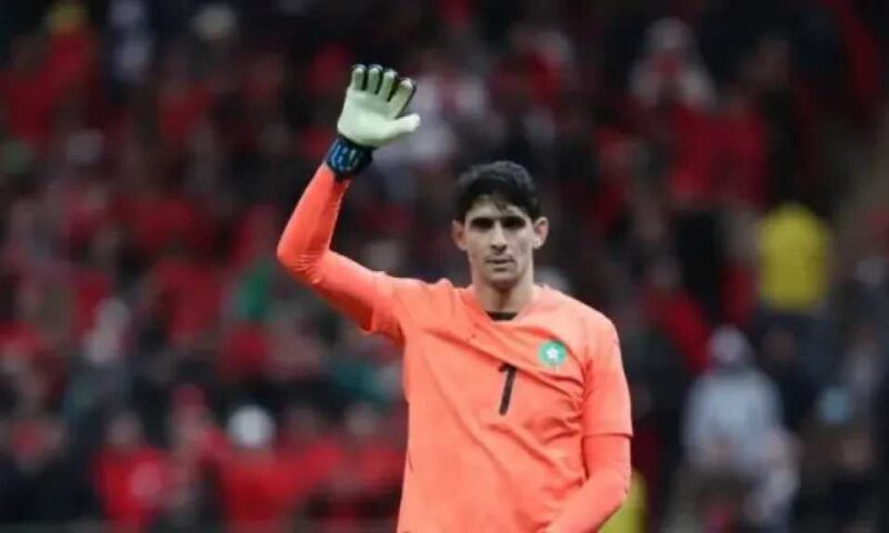 ياسين بونو مستمر مع الهلال السعودي.. حقيقة مفاوضات الرحيل إلى ريفر بليت