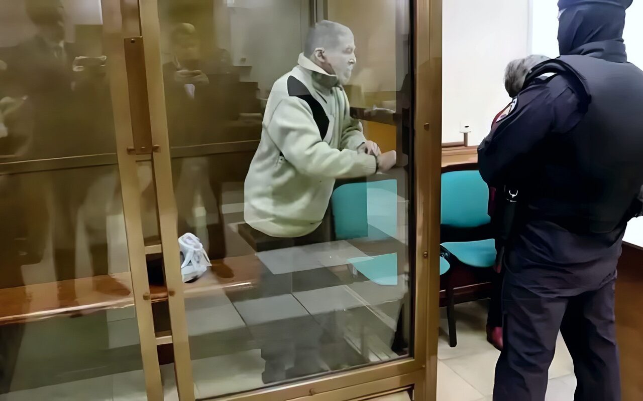 بوتين يفرج عن أمريكي محتجز منذ سنوات بعد تدخلات من ترامب
