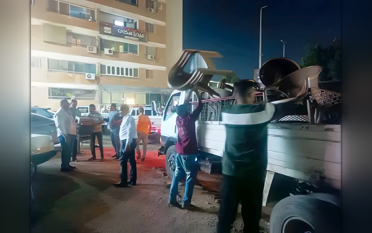 رفع ومصادرة 336 مخالفة إشغالات بحي شرق على مدار يومين متتاليين