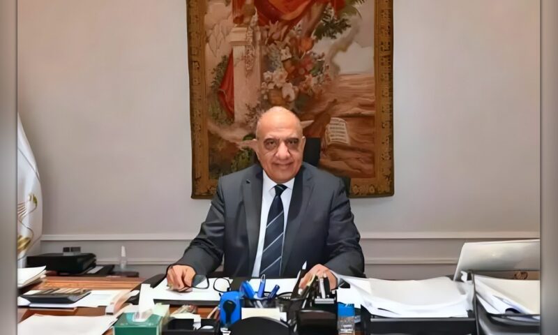 وزير الكهرباء يبحث مع «EDRA» التعاون في الطاقة المتجددة وتحديث الشبكة القومية