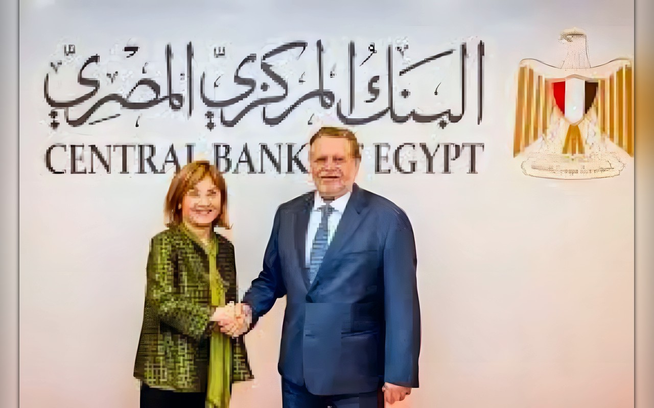 البنك المركزي وبنك الاستثمار الأوروبي يستعدان لتوقيع اتفاق لدعم التمويل المستدام في مصر