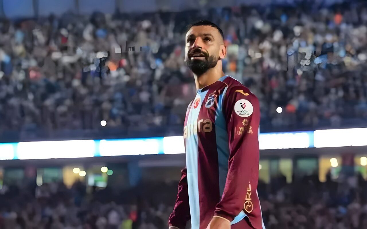 كريم رمزي: محمد صلاح كان يستحق الكرة الذهبية في 2018 و2025