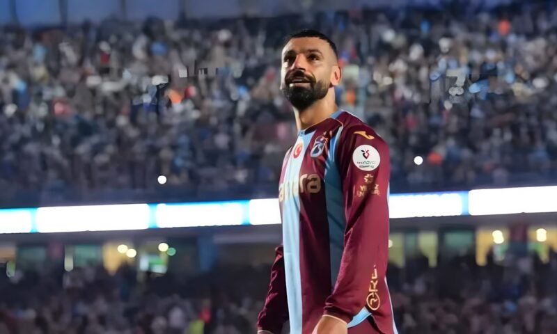 كريم رمزي: محمد صلاح كان يستحق الكرة الذهبية في 2018 و2025
