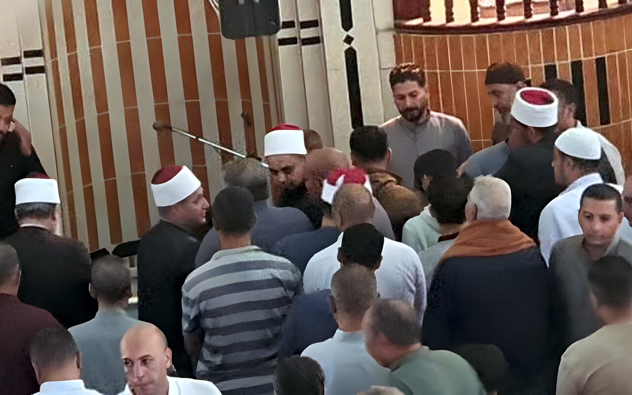 بتوجيهات شيخ الأزهر.. رئيس منطقة الغربية يشهد صلاة الجنازة على الطالب أمير الأصيل