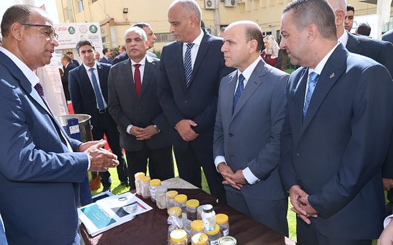 محافظو الغربية والمنوفية وكفر الشيخ يتفقدون معرض 40 مشروعًا فائزًا بمبادرة المشروعات الخضراء الذكية