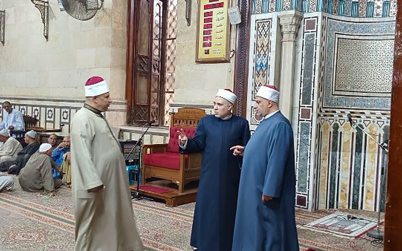 وكيل أوقاف الغربية يتابع الاستعدادات النهائية بالمسجد الأحمدي لاستقبال مولد أحمد البدوي