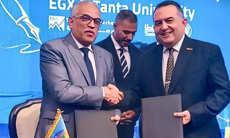رئيس جامعة طنطا يوقع بروتوكول تعاون مع البورصة المصرية لتعزيز الثقافة المالية