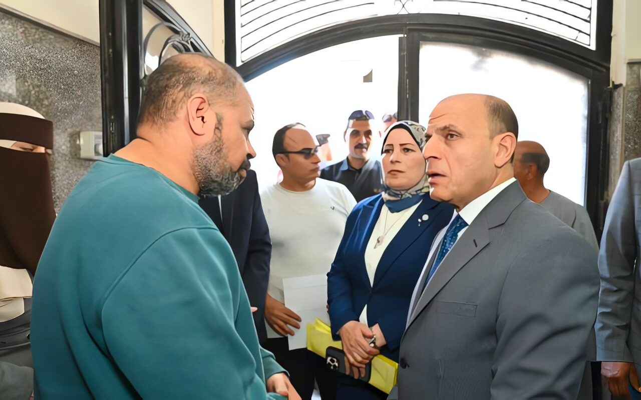 محافظ الغربية يتفقد المركز التكنولوجي ومركز السيطرة ببسيون ويتابع ملفات التصالح والمتغيرات المكانية والتقنين