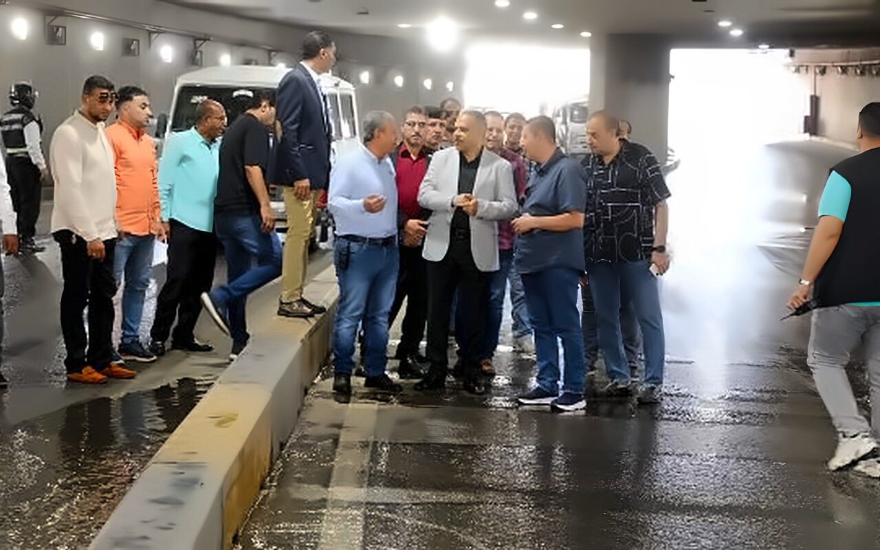 استعدادًا للشتاء.. محافظ الشرقية يتابع اختبار منظومة تصريف مياه الأمطار بنفق عرابي بالزقازيق