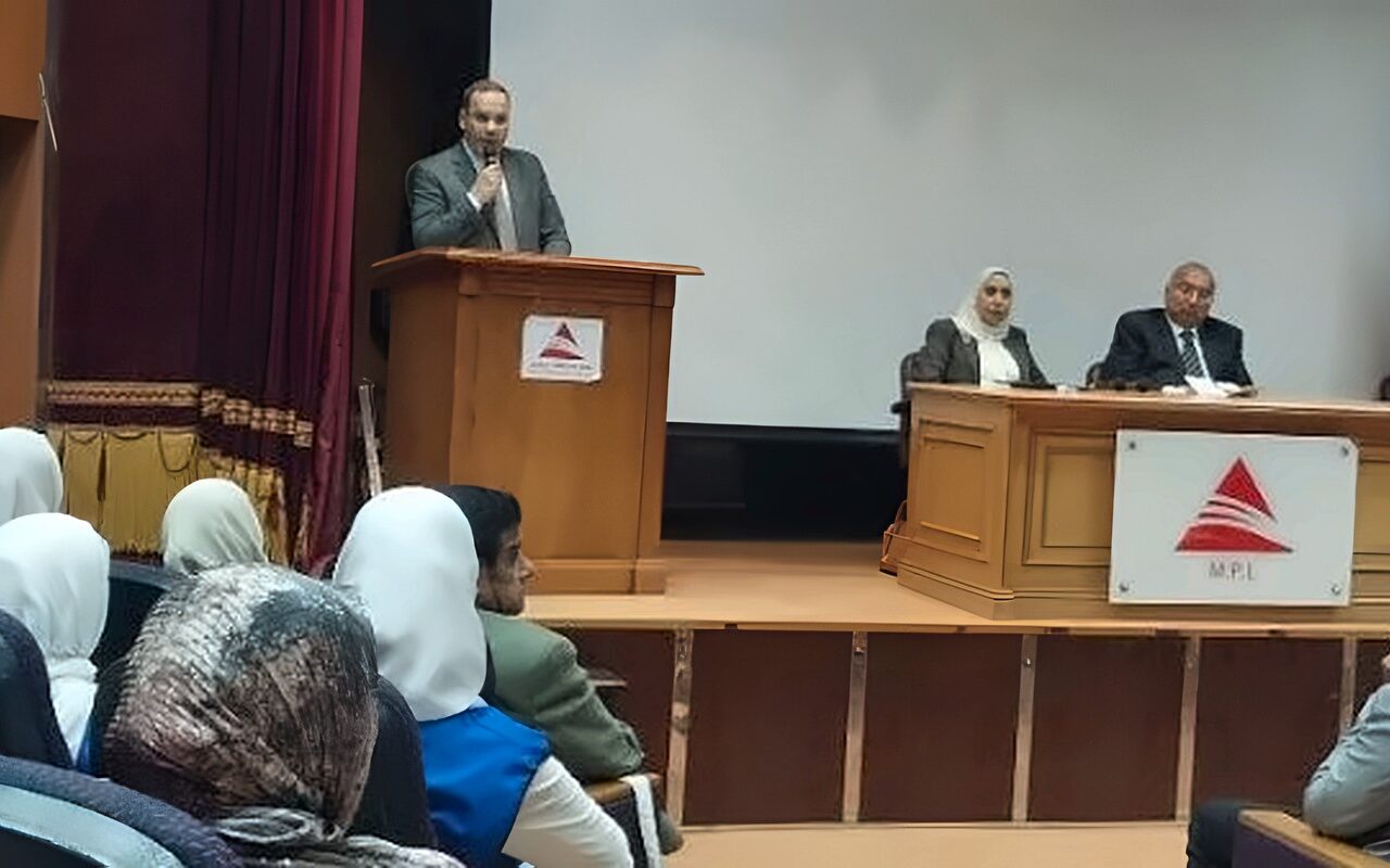 نائبة محافظ الشرقية تشهد فعاليات حملات التوعية بمخاطر الهجرة غير الشرعية بمكتبة مصر العامة بالزقازيق