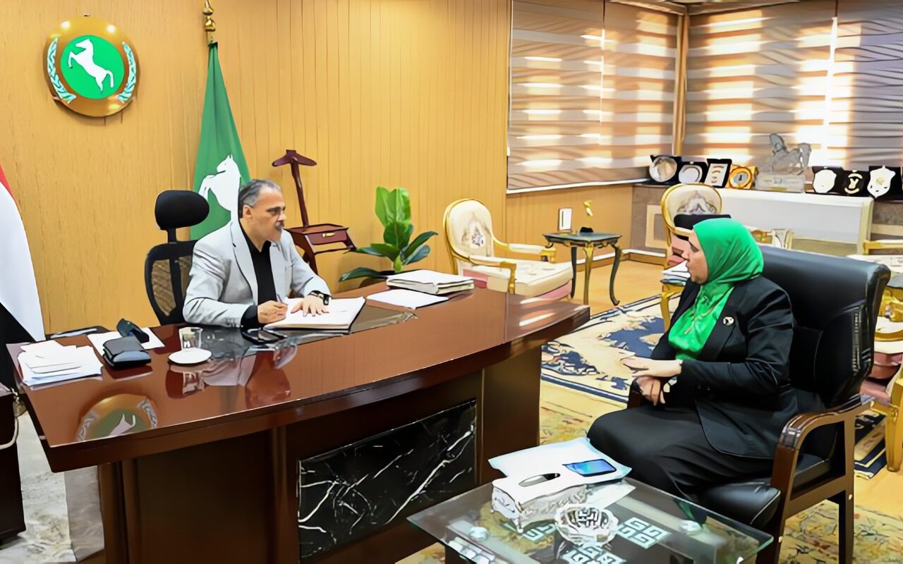 محافظ الشرقية يلتقي عدداً من نواب البرلمان لبحث مطالب المواطنين
