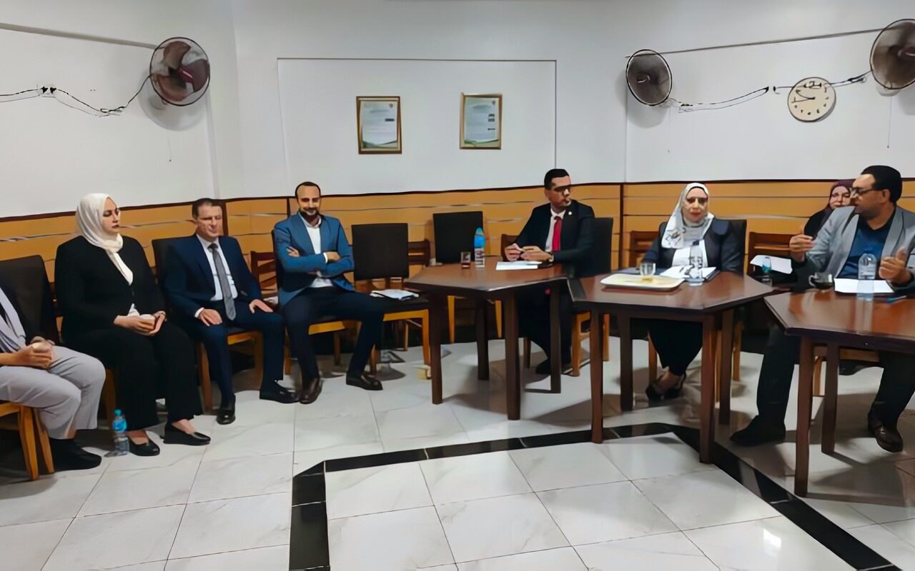 نائبة محافظ الشرقية تترأس لجنة تحكيم مشروعات تخرج متدربي دورة “تنمية المهارات القيادية”