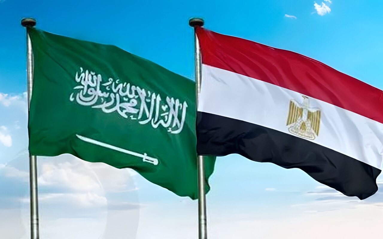 السفير حاتم عبد القادر: العلاقات المصرية السعودية تنعكس في الدعم والتقدير المتبادل خلال متابعة ضحايا القصف