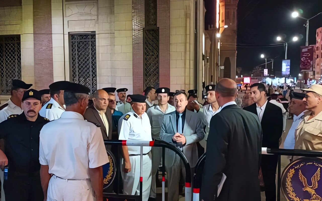 مدير أمن كفر الشيخ يتفقد الخدمات بمولد سيدي إبراهيم الدسوقي.. صور