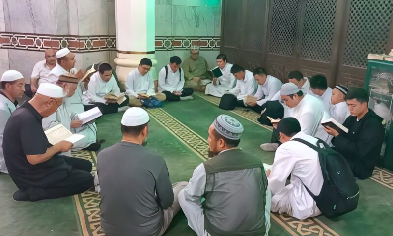 أجواء روحانية.. وفود عربية وإسلامية تشارك في احتفالات مولد الدسوقي بكفر الشيخ| صور
