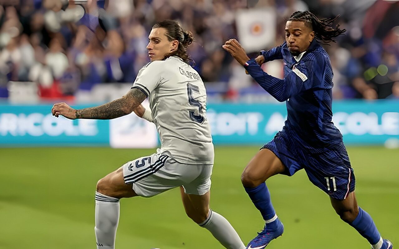 شوط أول سلبي بين فرنسا وإيطاليا في دوري الأمم الأوروبية (صور)