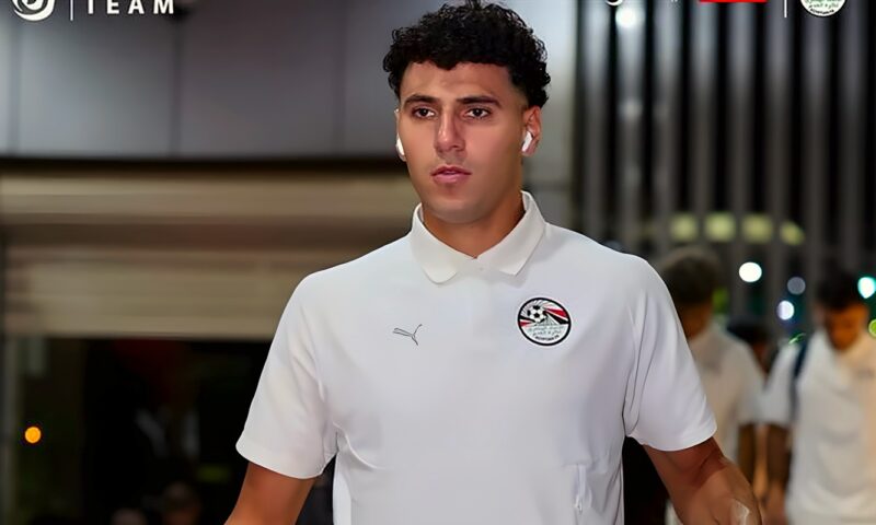 لقطات من وصول لاعبي منتخب مصر إلي ستاد القاهرة لمواجهة جنوب أفريقيا