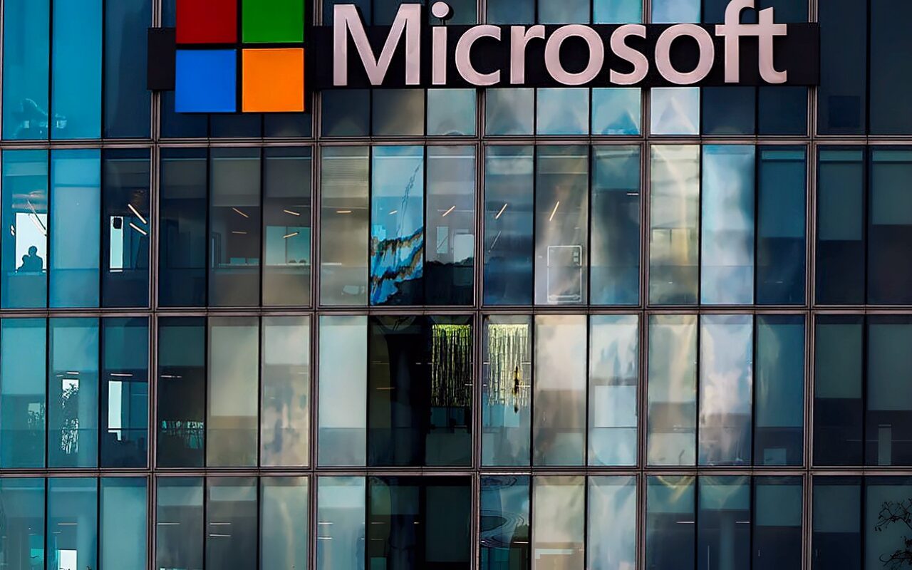 كيف تشاهد مؤتمر ويندوز وSurface اليوم؟