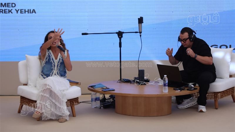 “اللمة لما بتتكرر”، جمهور الجونة يشارك في صناعة أغنية جديدة مع منة عدلي القيعي وأحمد طارق يحيى (فيديو)
