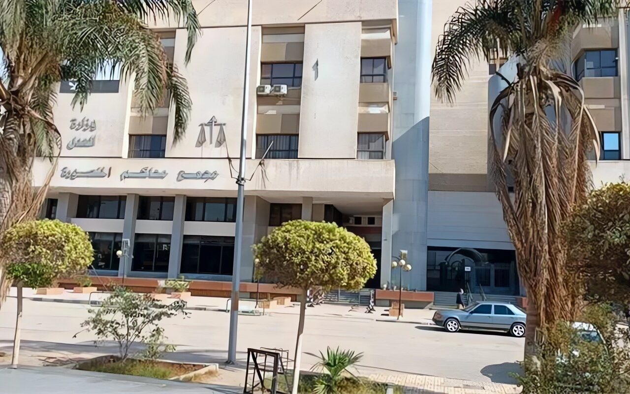 جنايات المنصورة تنظر استئناف المتهمين على حكم إعدامهم بقضية مقتل “بائع اللبن”