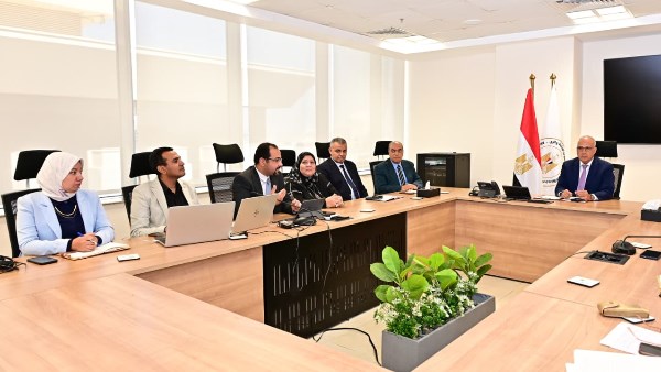 تطبيق إلكتروني لتمكين المزارعين من معرفة مواعيد مناوبات الري.. آخر التطورات