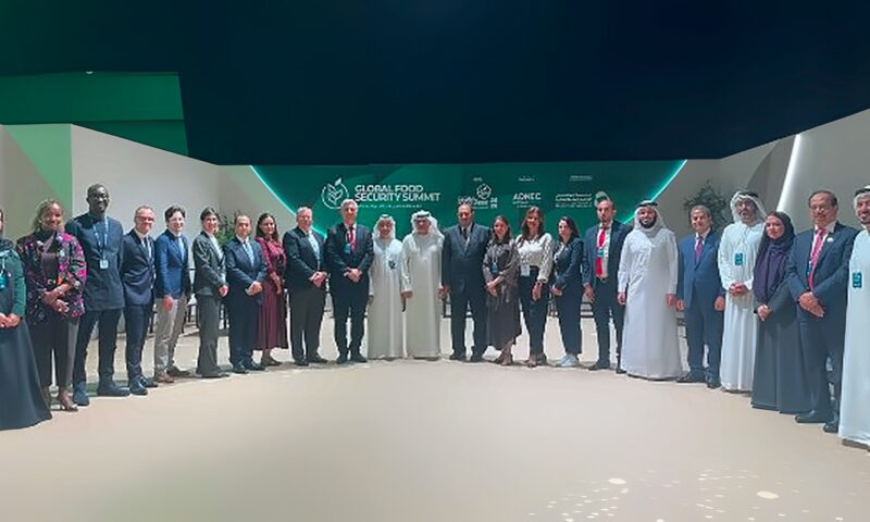 نائب وزير الزراعة يشارك في قمة الأمن الغذائي العالمية بأبوظبي