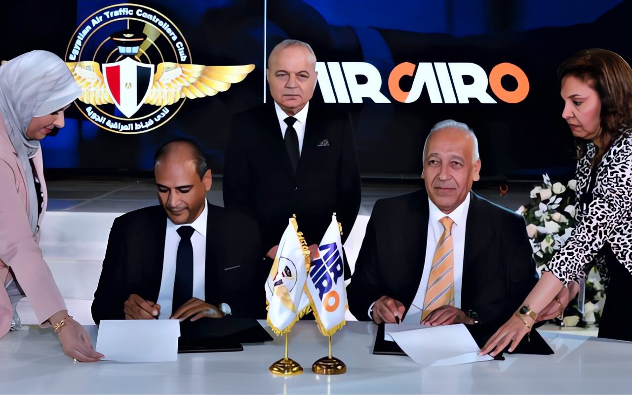 إيركايرو تدعم ضباط المراقبة الجوية بـ 5 ملايين جنيها لدعم جهود التدريب