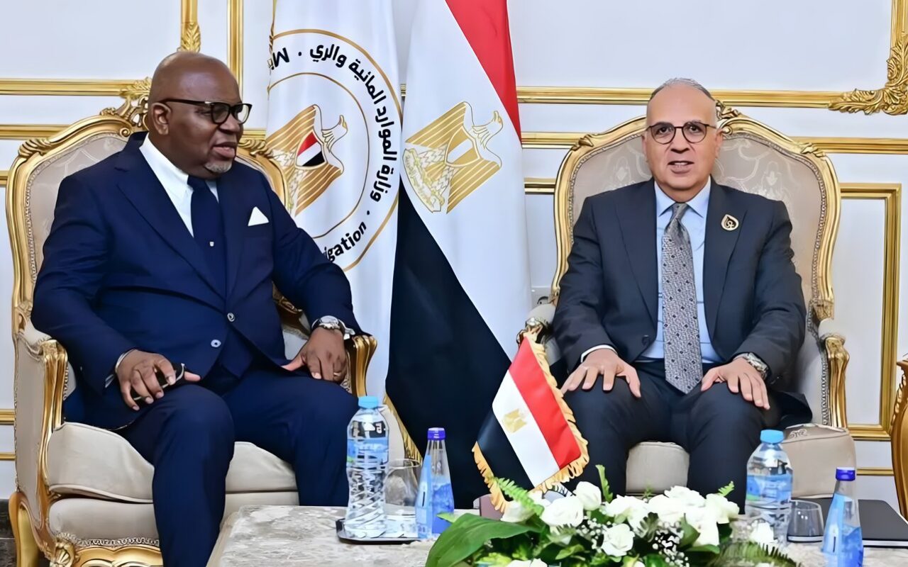 مصر والكونغو يبحثان التعاون في تطوير إدارة المياه والتكيف مع التغيرات المناخية