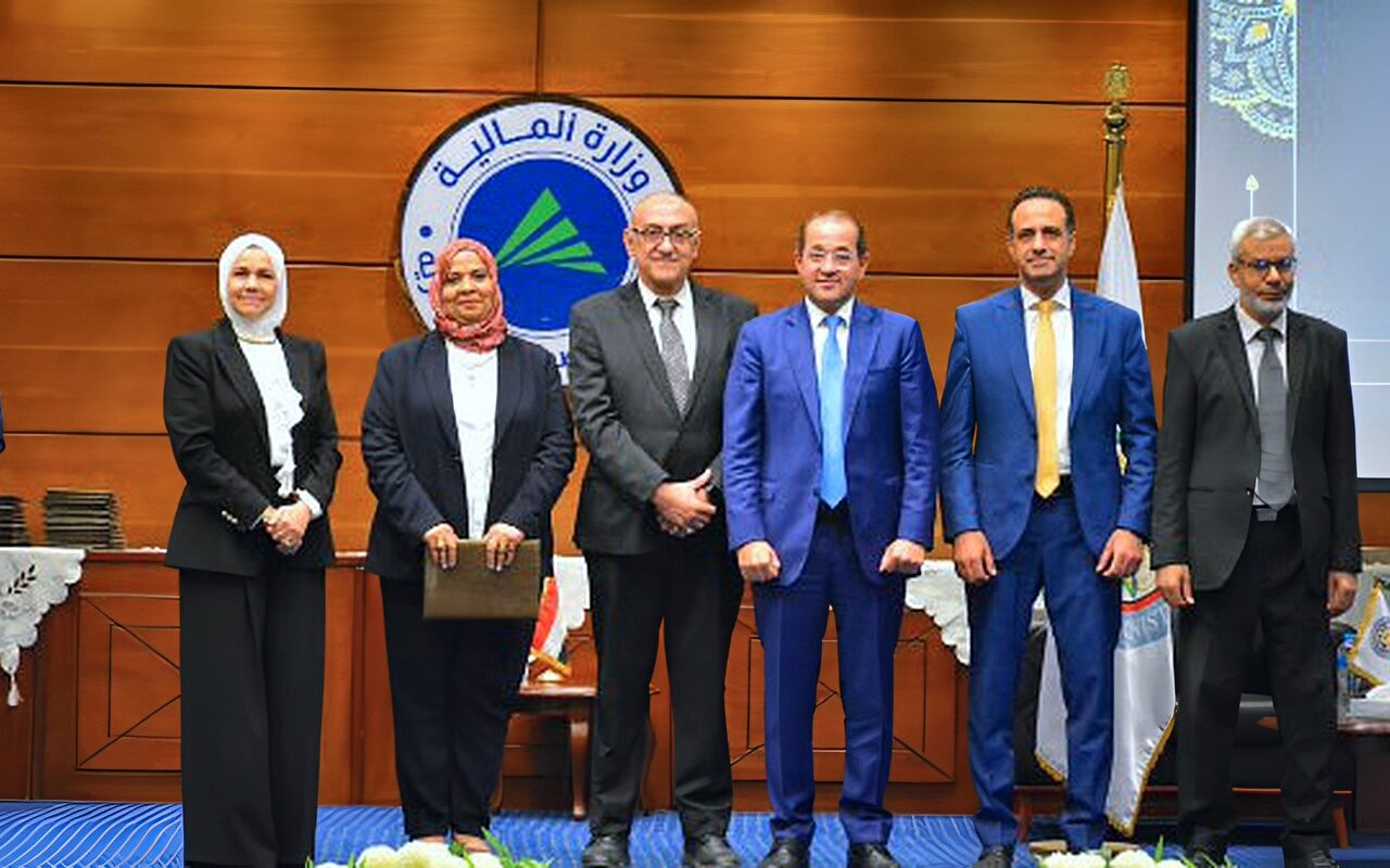 وزير المالية: أطلقنا جائزة «التميز المؤسسي» لأول مرة بمصلحة الضرائب وستكون للمخلصين فى خدمة الناس