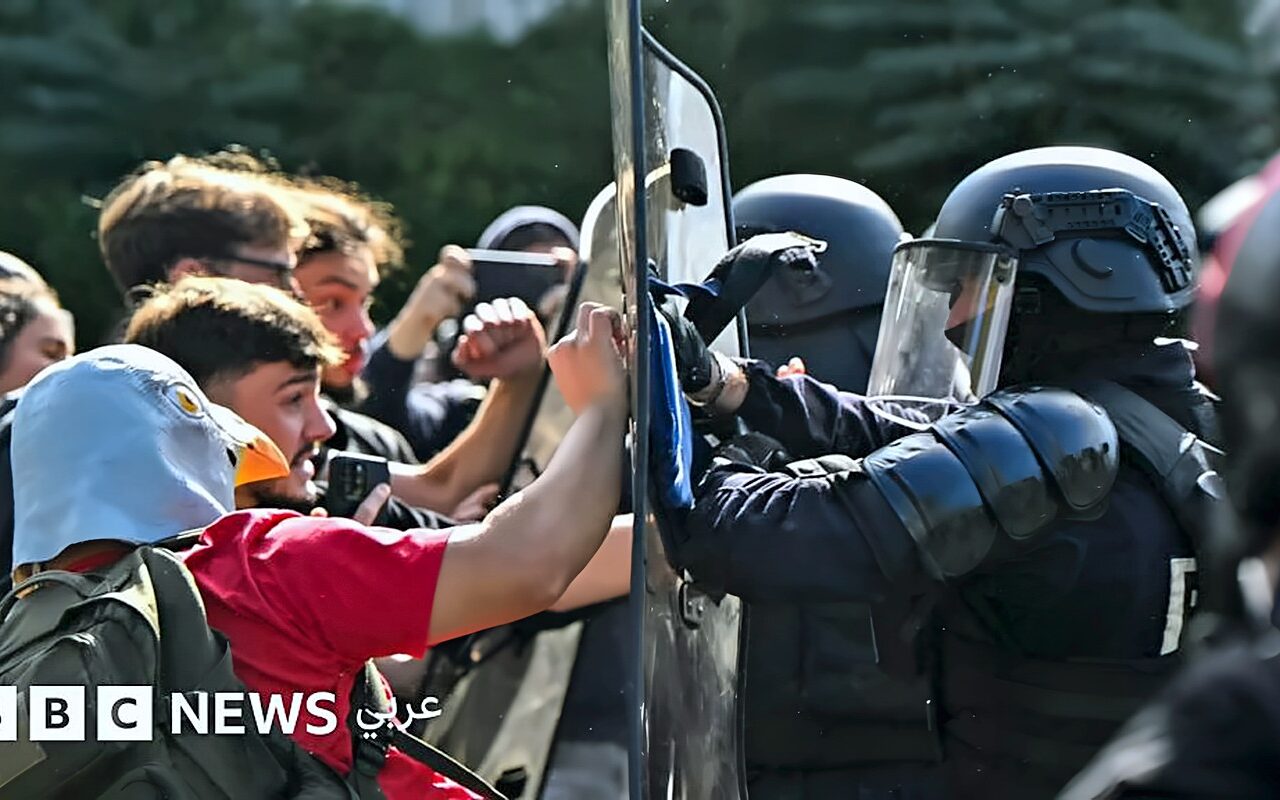 احتجاجات تلاميذ المدارس في فرنسا تتصاعد… فما جذور هذا الغضب؟