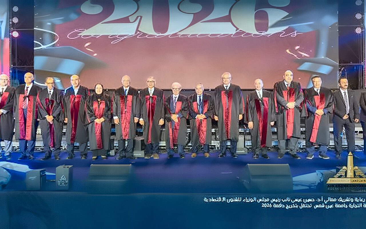 بحضور نائب رئيس الوزراء.. تجارة عين شمس تحتفل بتخريج دفعة 2026 بحضور 3000 آلاف مشارك| صور